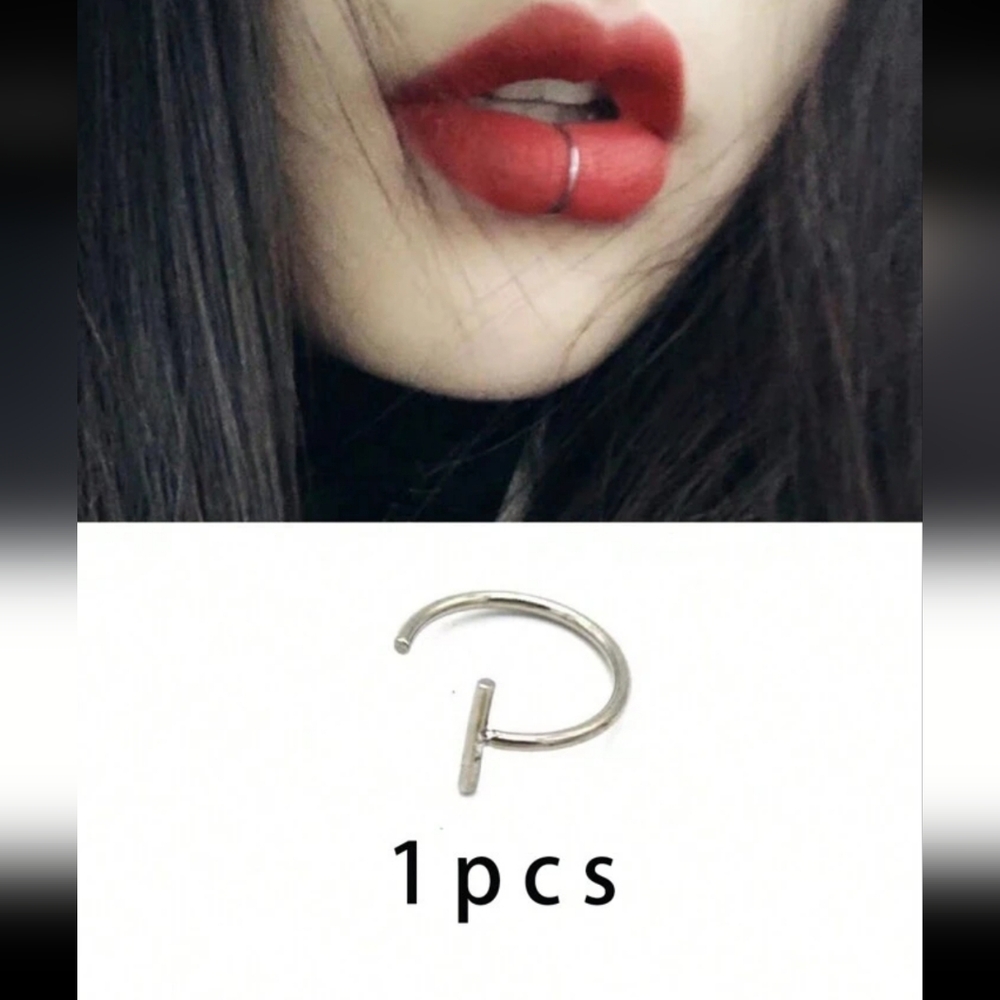 Fake lip ring